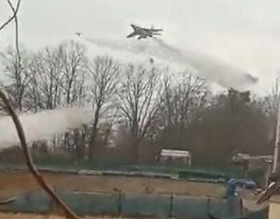 aereo ucraino in attacco